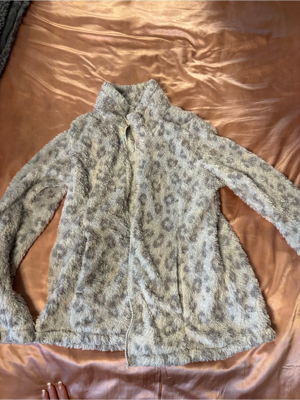 Plush Leopard-Print Teddy Jacket - Gray